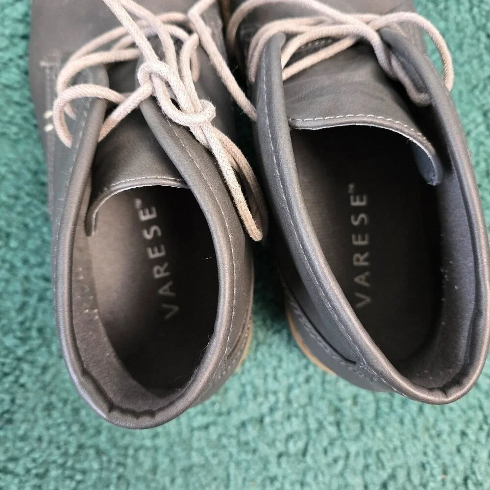 Varese Men's 10 Gobi‎ II Chukka Boots Gray Faux Leather Lace Up GQ Office Career